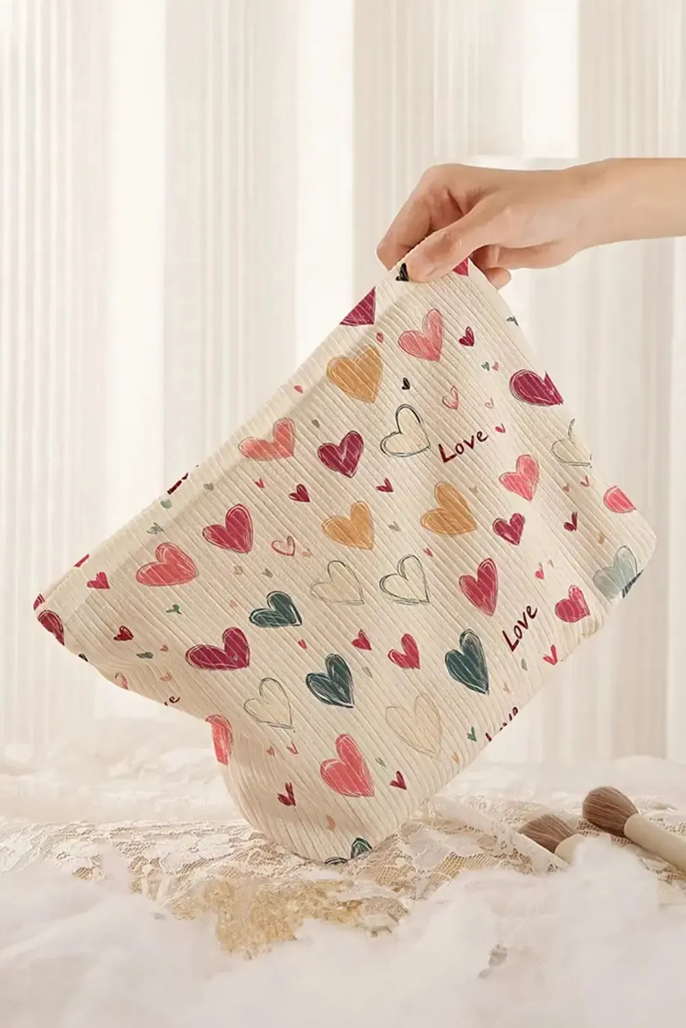 Love Heart Print Ribbed Canvas Makeup Bag sold by eAura product image thumbnail 4