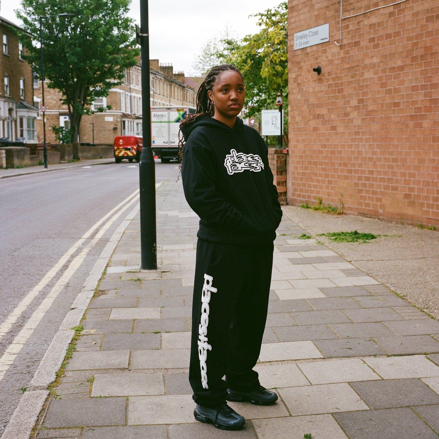 SHIBUYA HOODIE - BLACK sold by Places+Faces product image thumbnail 3