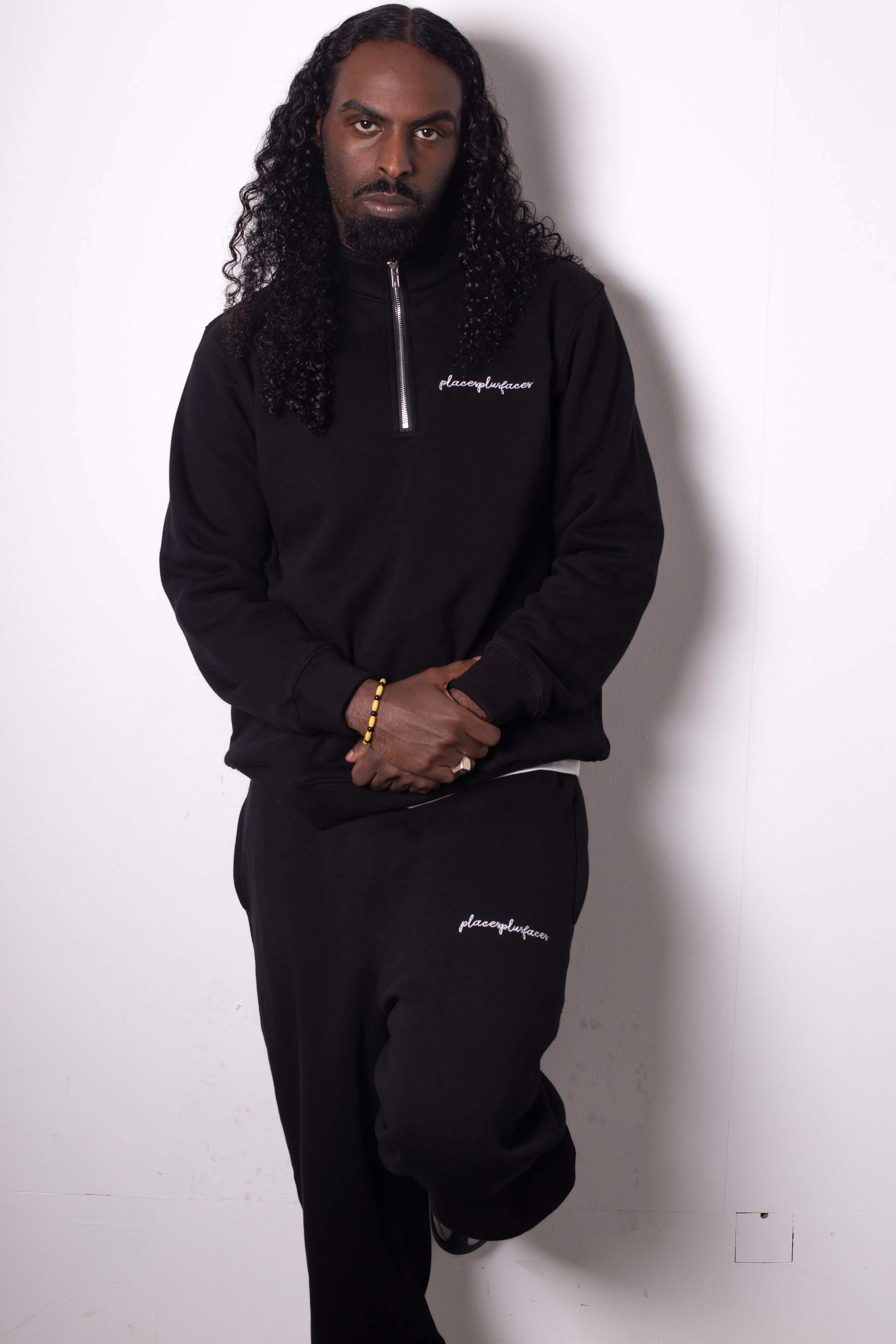 SIGNATURE 1/4 ZIP SWEATSHIRT - BLACK sold by Places + Faces product image thumbnail 4
