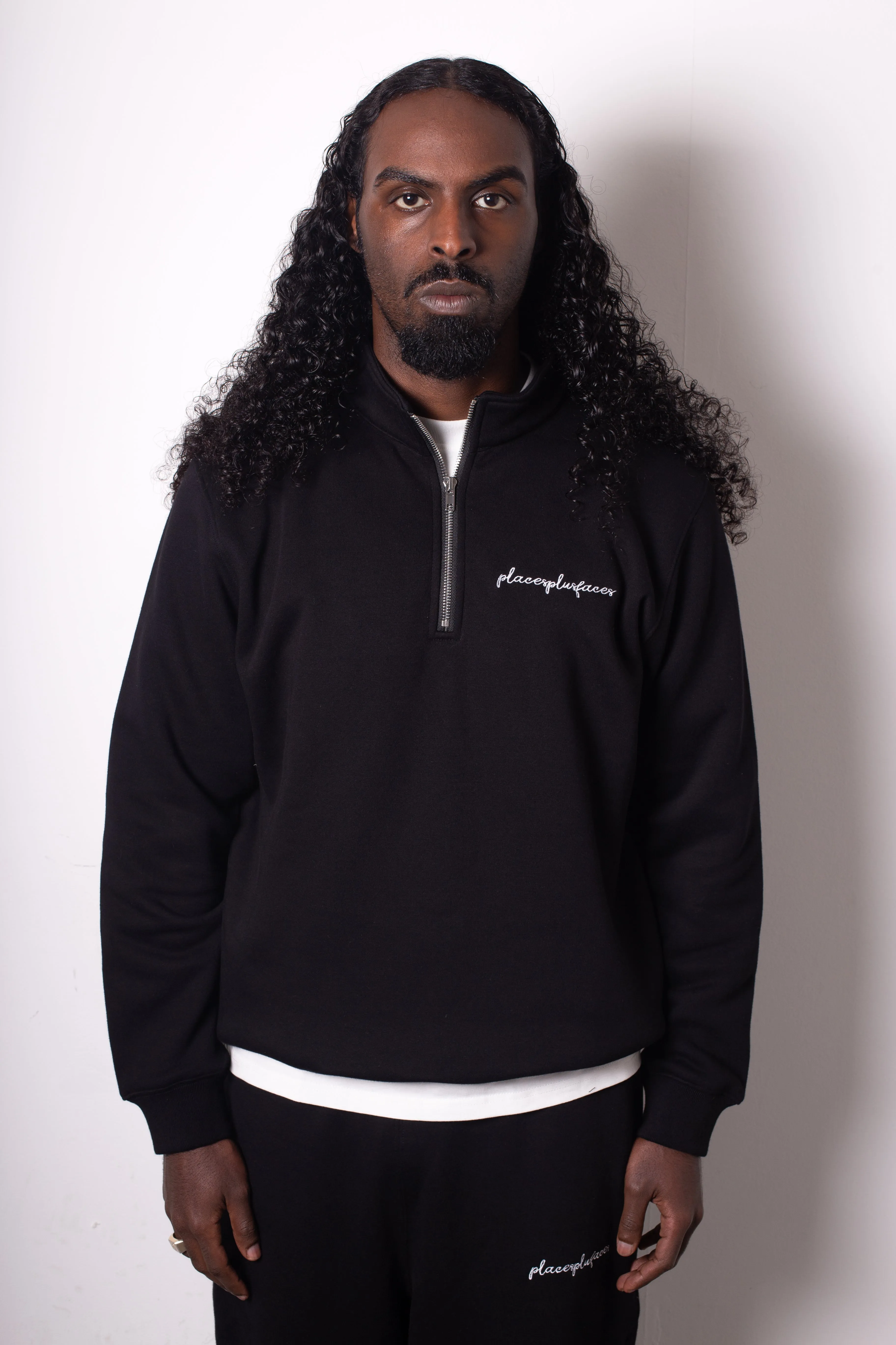 SIGNATURE 1/4 ZIP SWEATSHIRT - BLACK sold by Places + Faces product image thumbnail 3