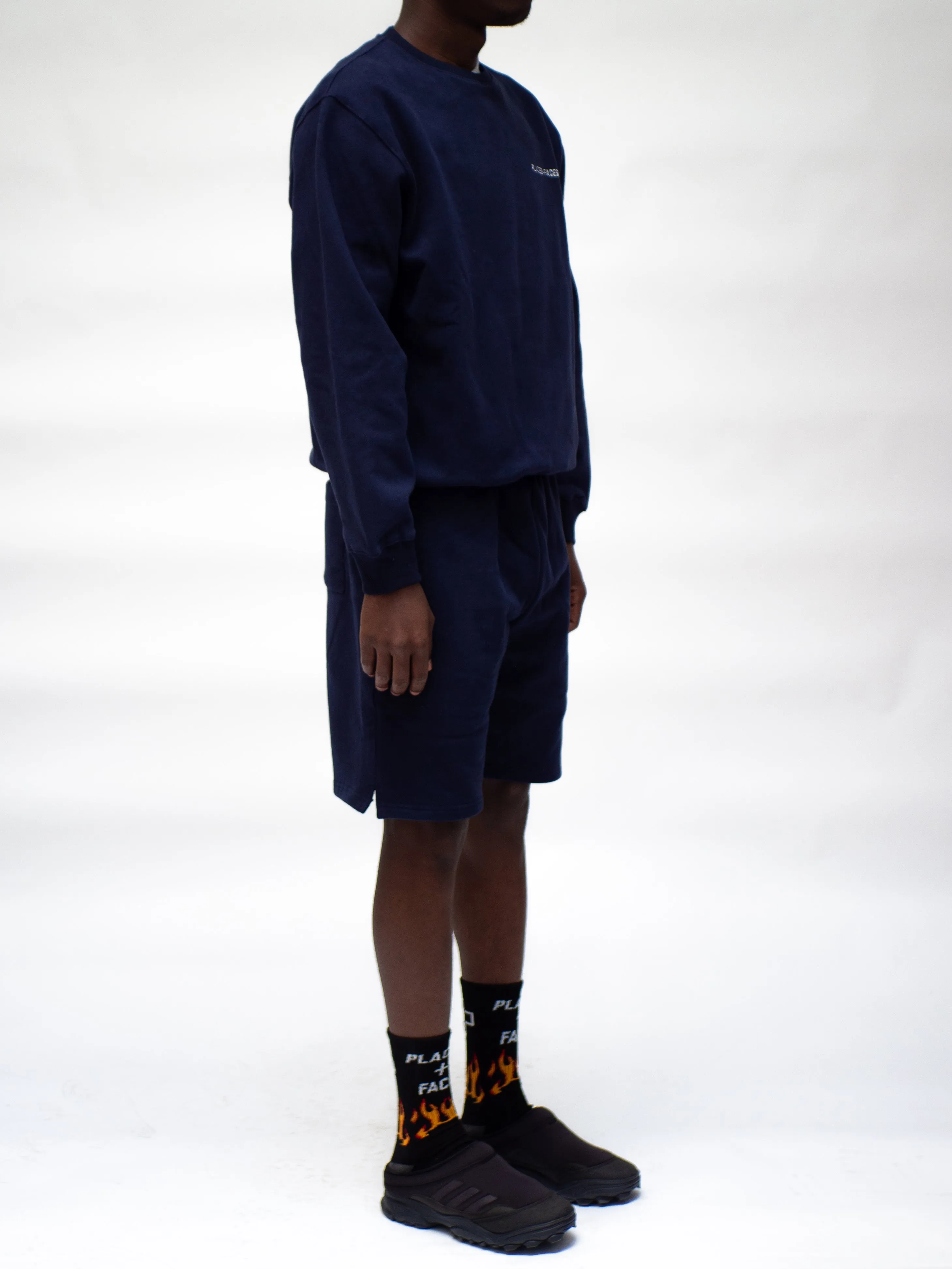 LOGO CREWNECK - NAVY sold by Places + Faces product image thumbnail 4