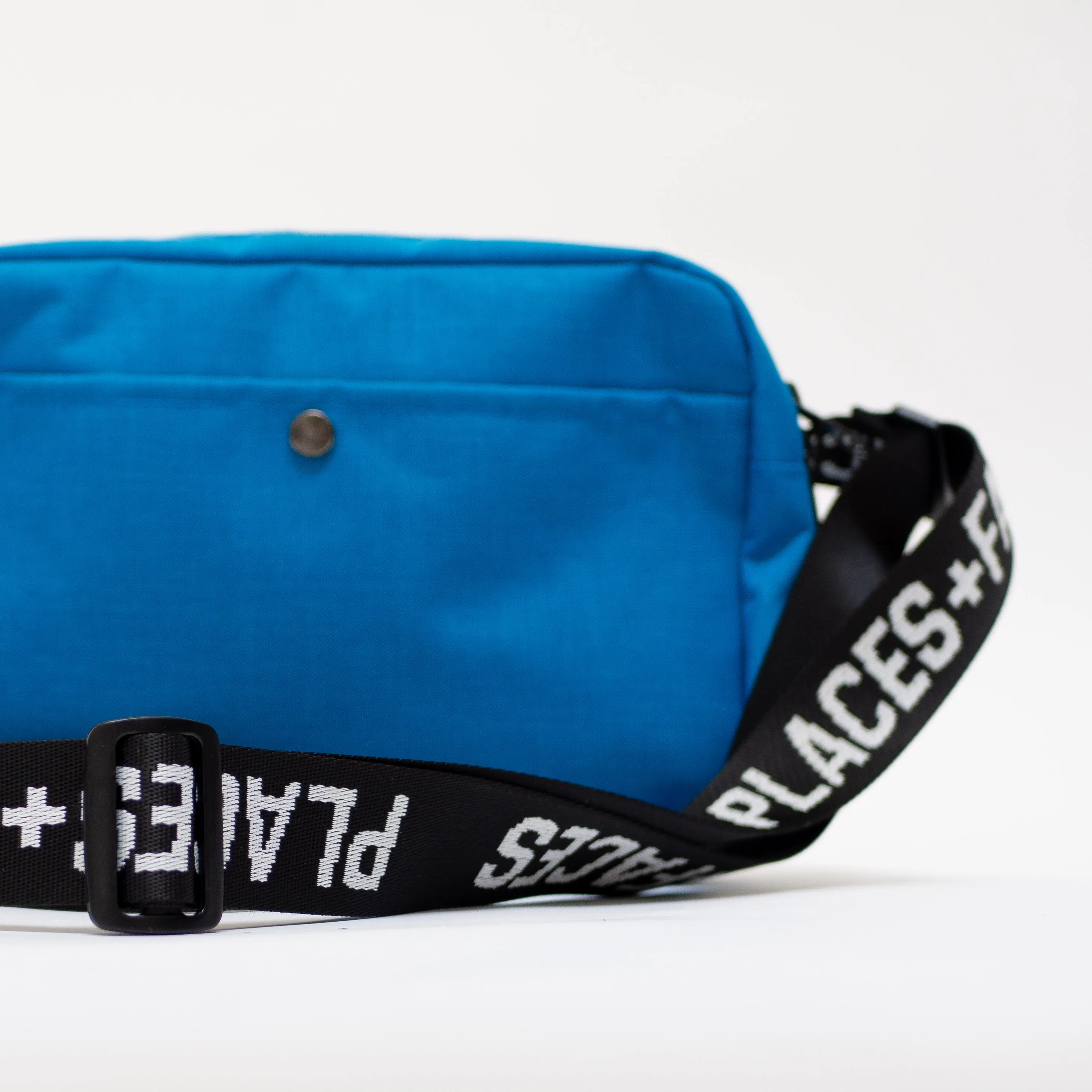 OG POUCH BAG - BLUE sold by Places + Faces product image thumbnail 3