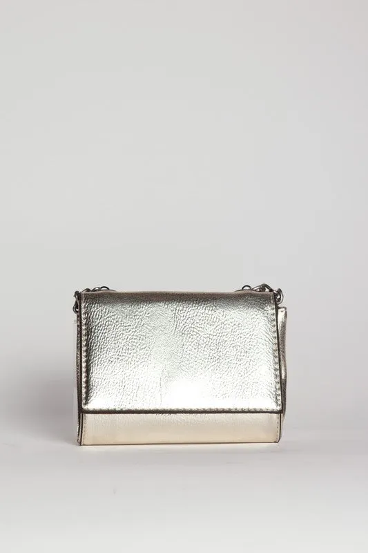 METALLIC LEATHER CROSSBODY BAG sold by Pretty Attitude product image thumbnail 4