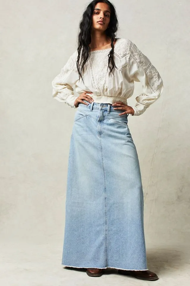 Long Denim Skirts for Women Maxi High Waist A-line Flare Jean Skirt sold by Good American Jeans product image thumbnail 5