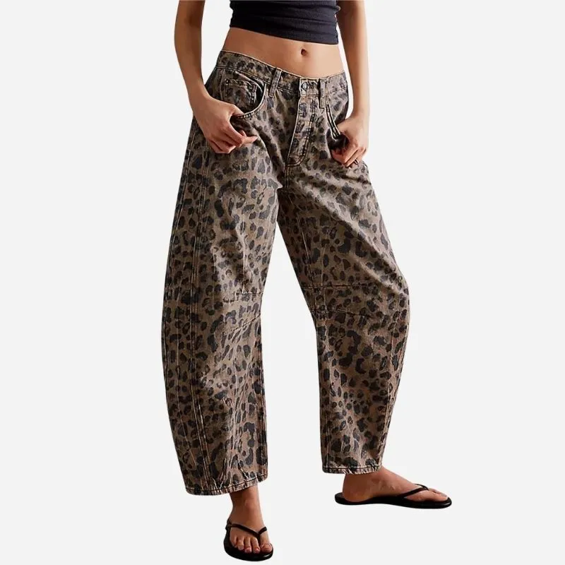 Women’s Leopard Barrel Jeans Mid Rise Wide Leg Cropped Baggy Denim Pants sold by Good American Jeans