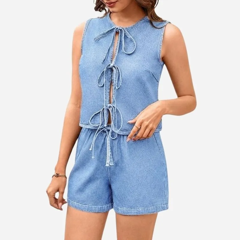Women's Sleeveless Denim Tie-Front Crop Top & Elastic Waist Shorts Two-Piece Set made by Good American Jeans