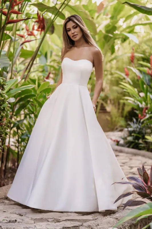 Allure Bridals Romance Dress 3563 sold by Terry costa