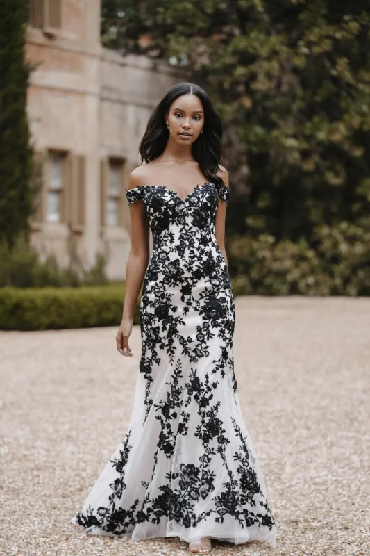 ALLURE BRIDALS ROMANCE DRESS 3455 sold by Terry costa