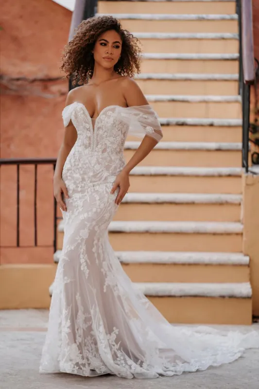 Allure Bridals Romance Dress 3555 sold by Terry costa