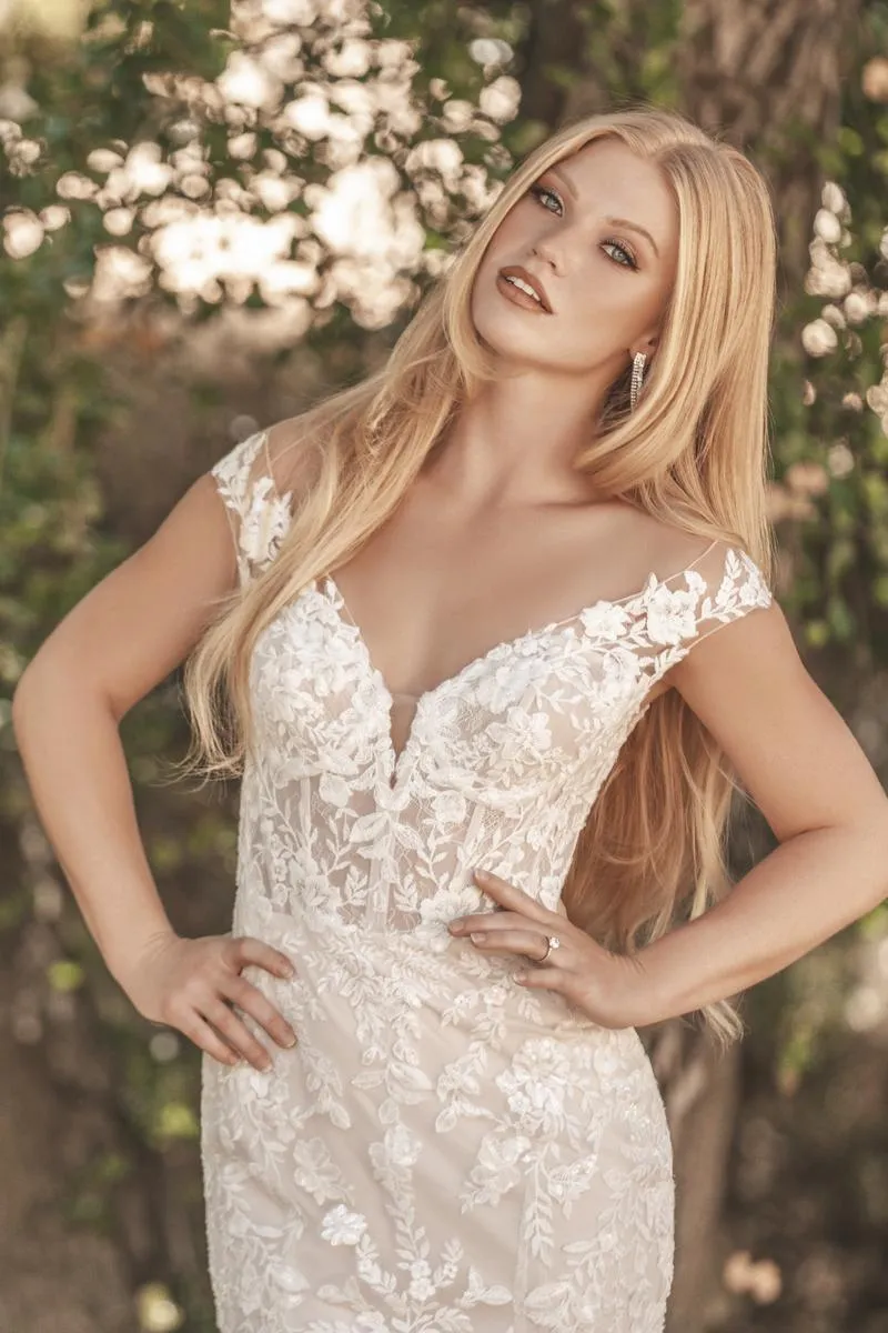 Allure Bridals Romance Dress R3712L sold by Terry costa product image thumbnail 3