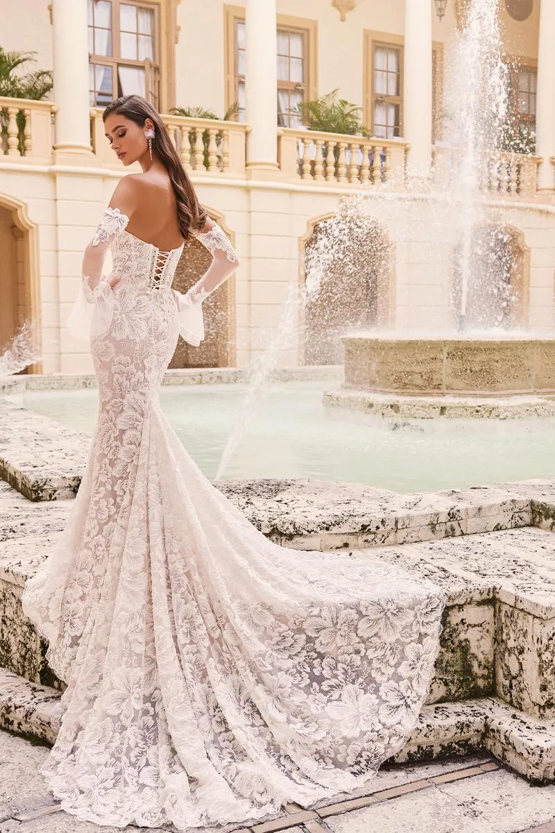 Martin Thornburg "Spencer" Bridal Gown MT3222 sold by Terry costa product image thumbnail 2