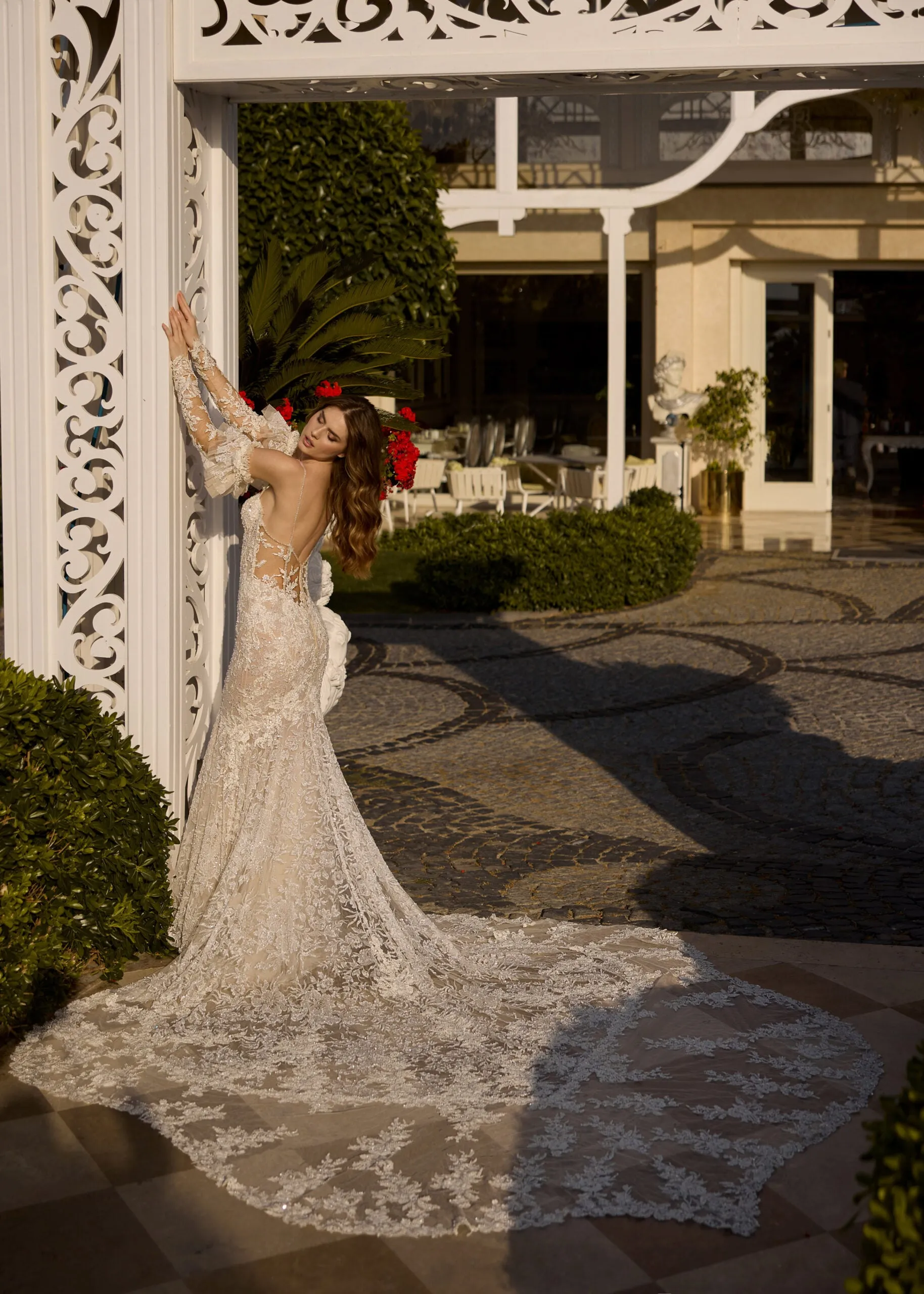 Madam Burcu Bridal Gown 5108 sold by Terry costa product image thumbnail 4