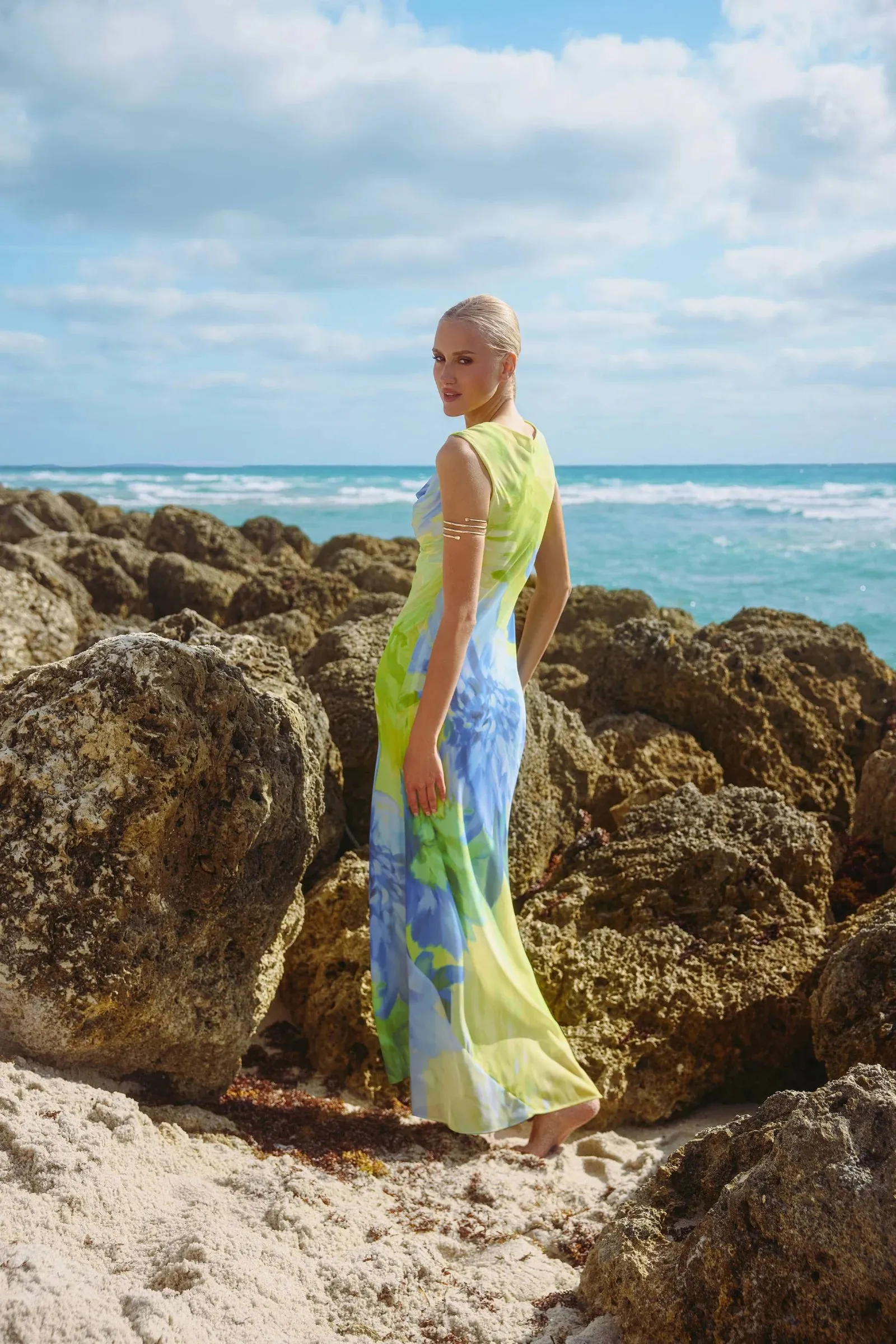 Betsy and Adam "Isabel" Floral Dress A27168 sold by Terry costa product image thumbnail 2