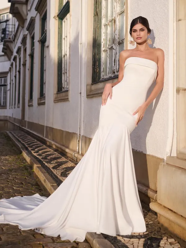 Sottero & Midgley by Maggie Sottero "Damiana" Bridal Gown 23SS668 made by Maggie Sottero