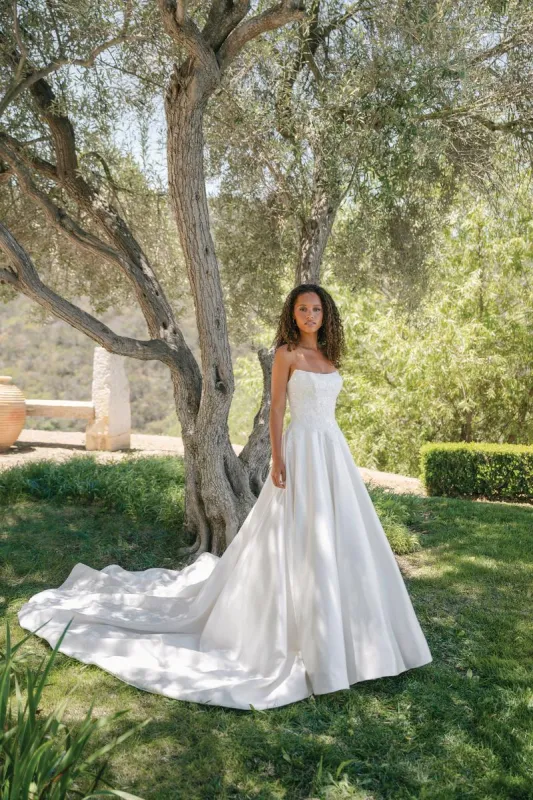 Allure Bridals Dress A1419 sold by Terry costa