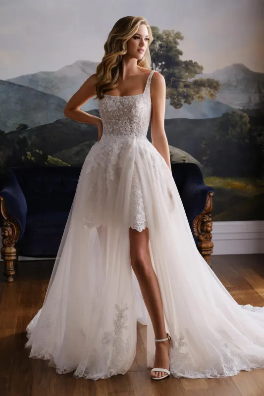 Martin Thornburg Bridal Dress MT8102 made by Mon Cheri