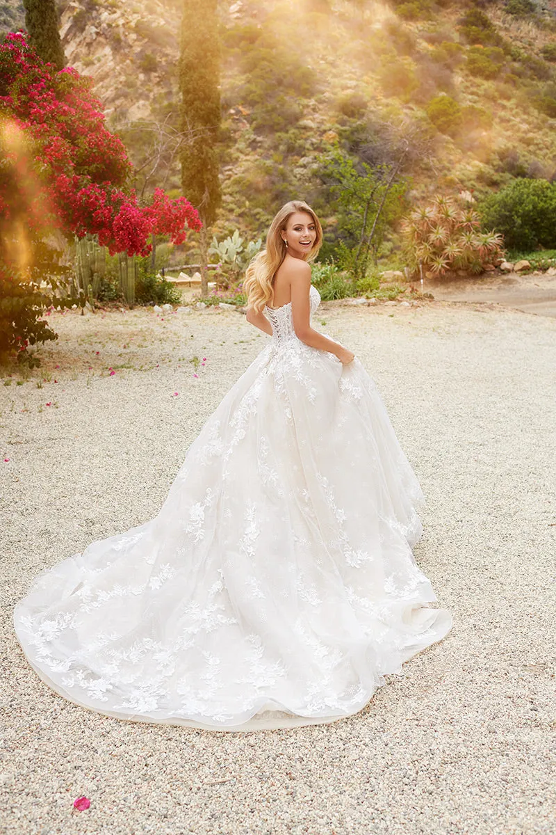 Martin Thornburg Bridal Dress 120246 sold by Terry costa product image thumbnail 2