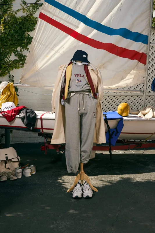 VELA Cotton Raglan Crewneck Sweatshirt sold by Ghiaia Cashmere