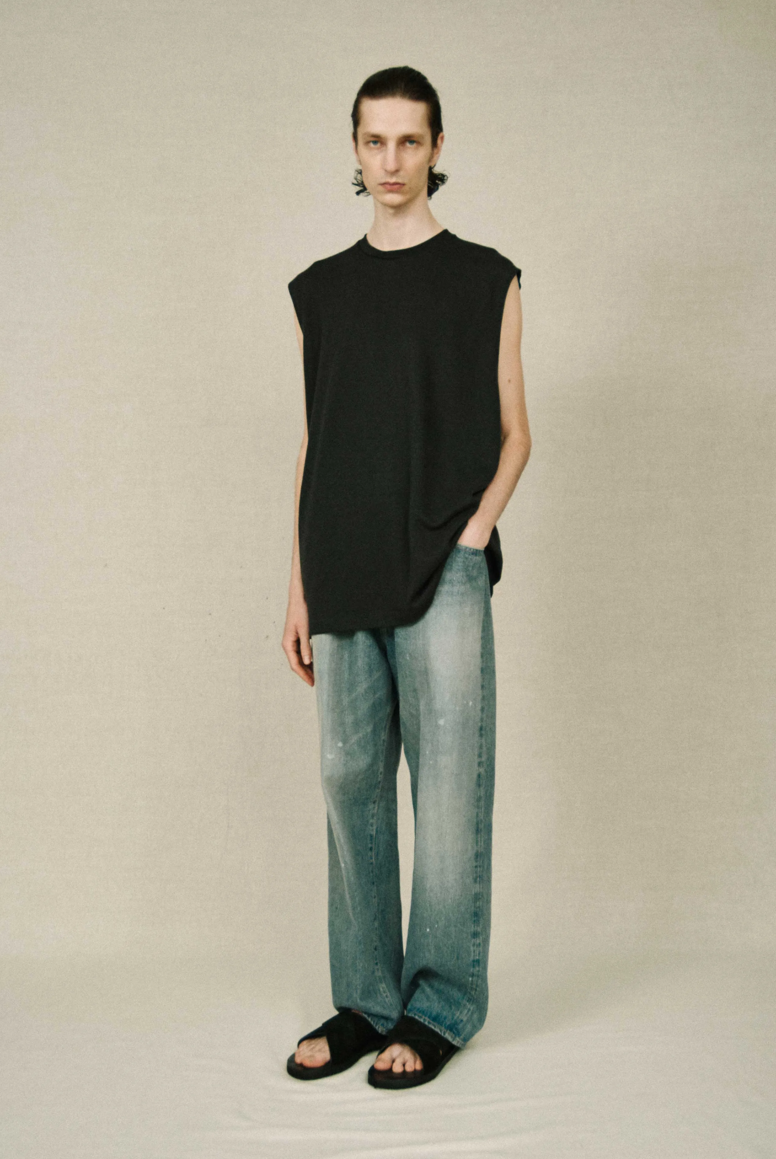 SLEEVELESS TOP sold by Yoko Sakamoto product image thumbnail 2