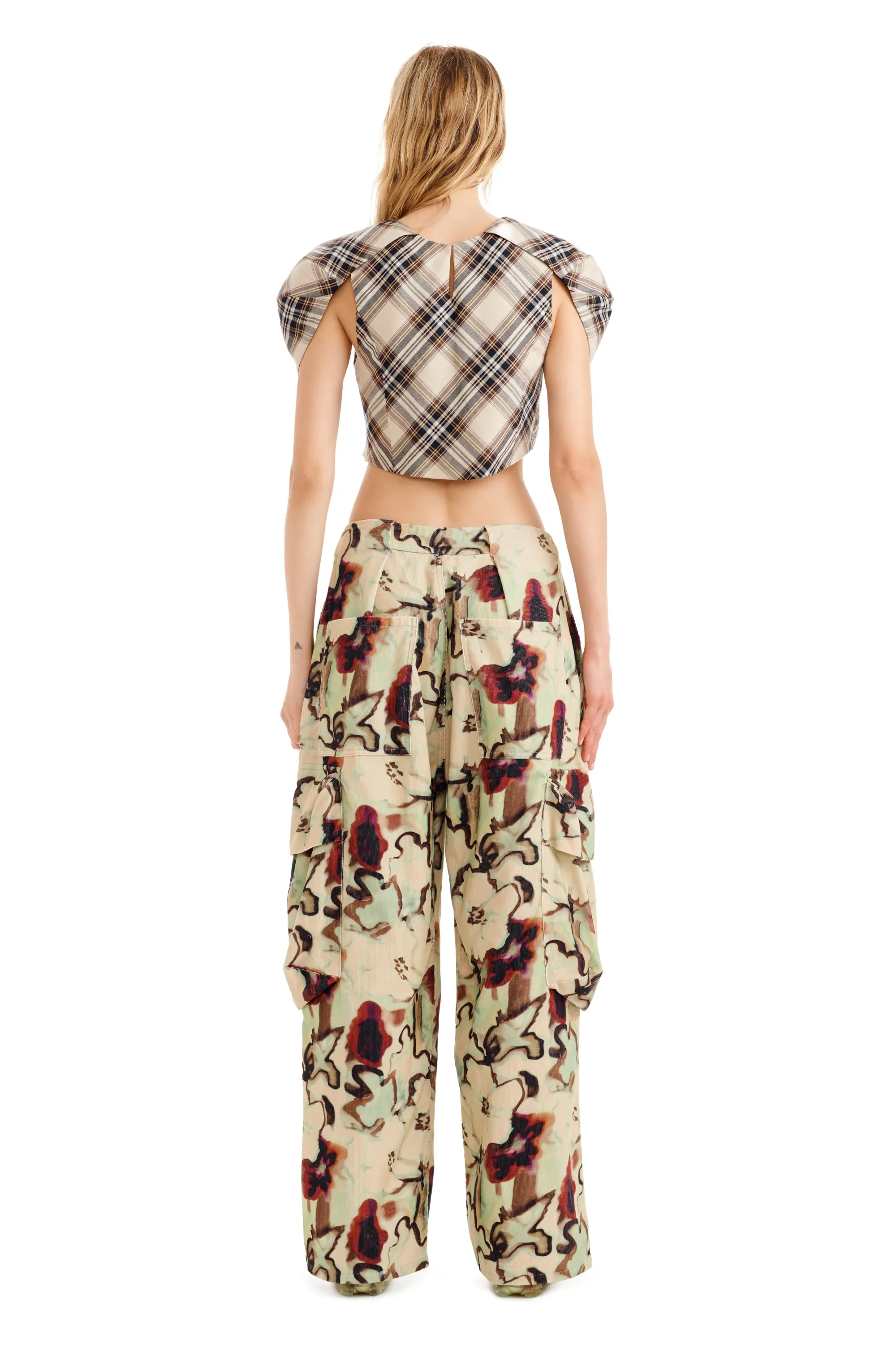 WATERCOLOR FLORAL PLEATED CARGO PANT sold by Collina Strada product image thumbnail 5