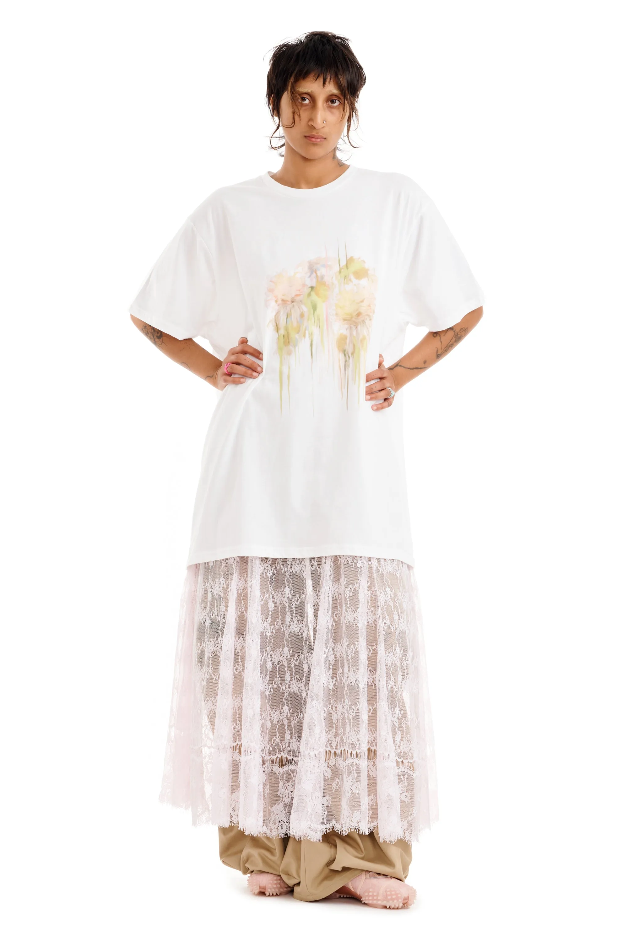 FLOWER DRIP GRAPHIC TEE sold by Collina Strada product image thumbnail 2