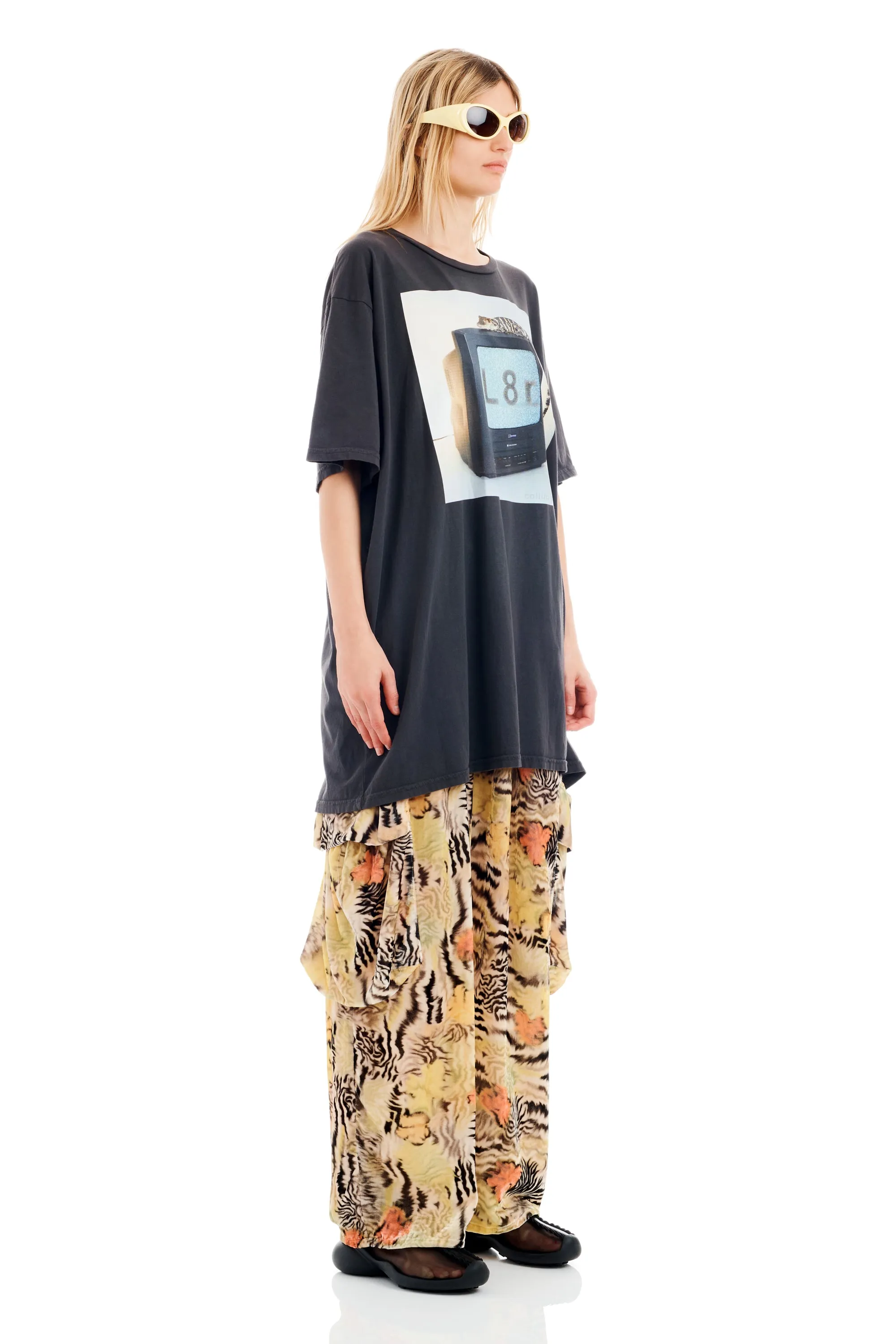 L8R GRAPHIC TEE sold by Collina Strada product image thumbnail 3