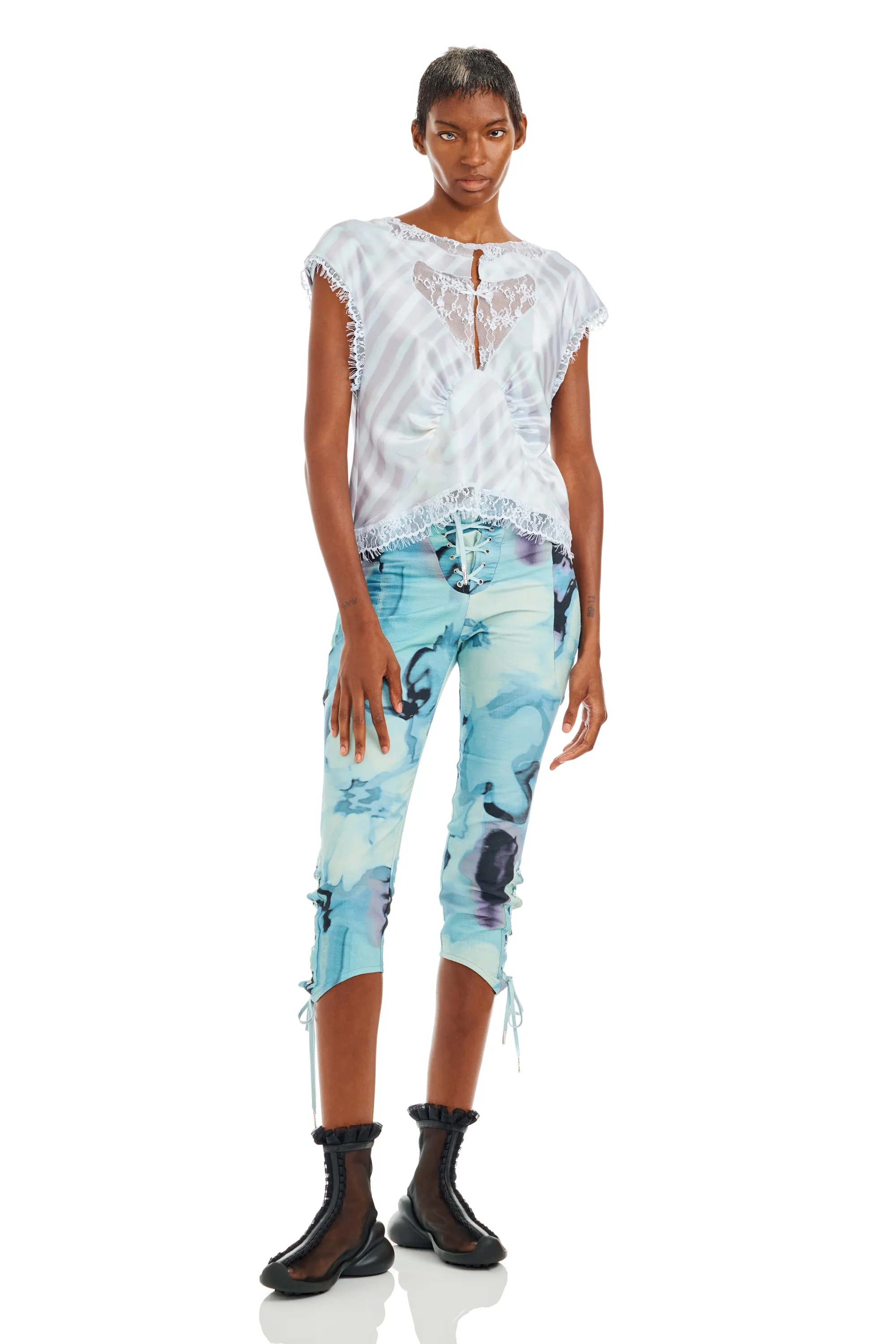 WASHED WAVY NAVY FLOWER STRIPE WATERLILY TOP sold by Collina Strada product image thumbnail 2