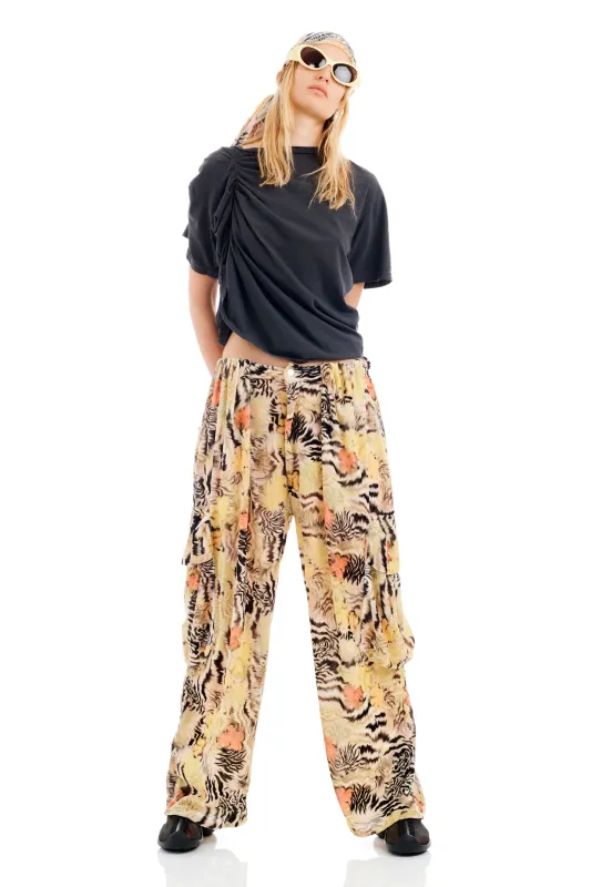 ZEBRA FLORAL PLEATED CARGO PANT made by Collina Strada