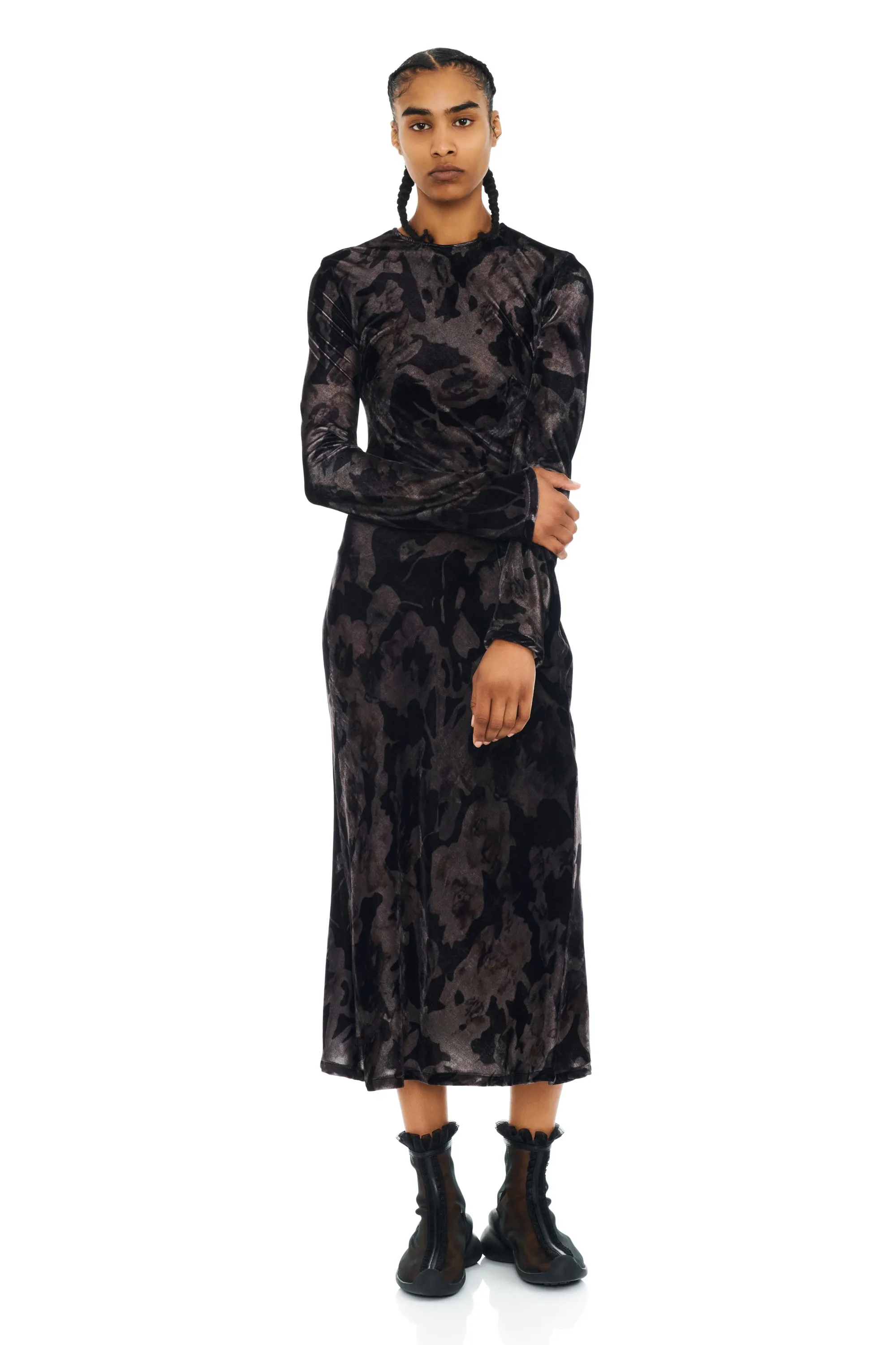 BLACK WATERCOLOR ROSES YURI DRESS sold by Collina Strada product image thumbnail 5