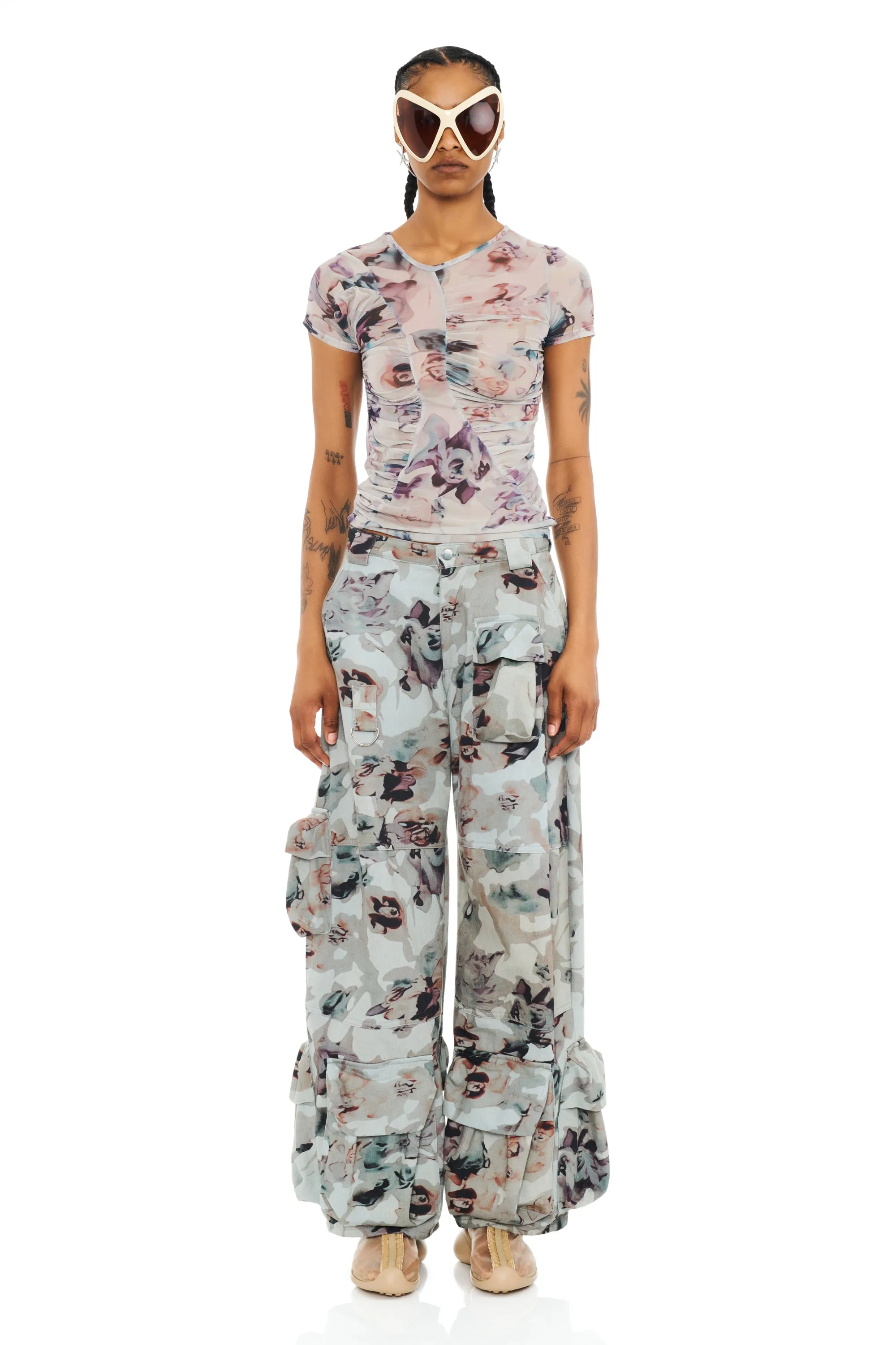 BEIGE WATERCOLOR ROSES GARDEN CARGO PANT sold by Collina Strada product image thumbnail 3