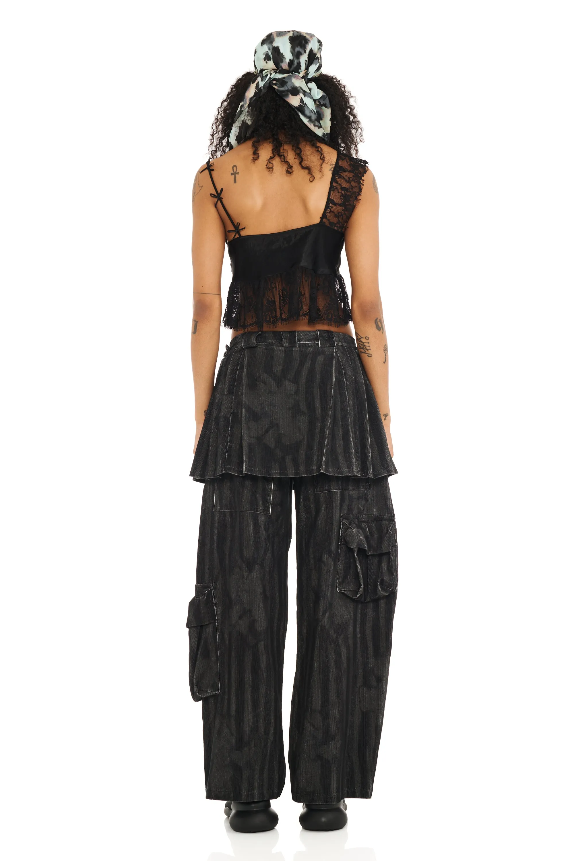 BLACK WAVY FLOWER STRIPE LAWN SKIRT CARGO PANT sold by Collina Strada product image thumbnail 5