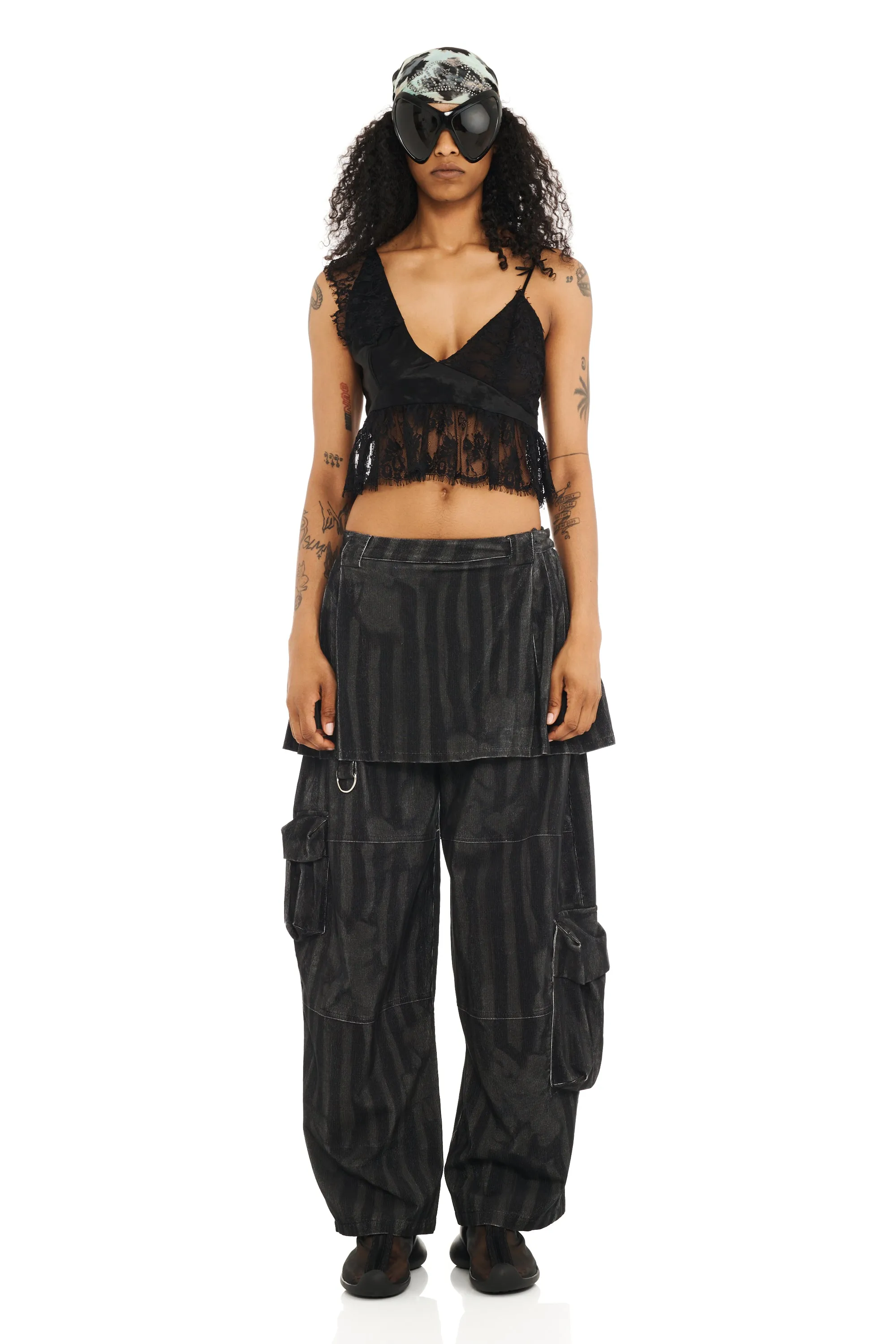 BLACK WAVY FLOWER STRIPE LAWN SKIRT CARGO PANT sold by Collina Strada product image thumbnail 2