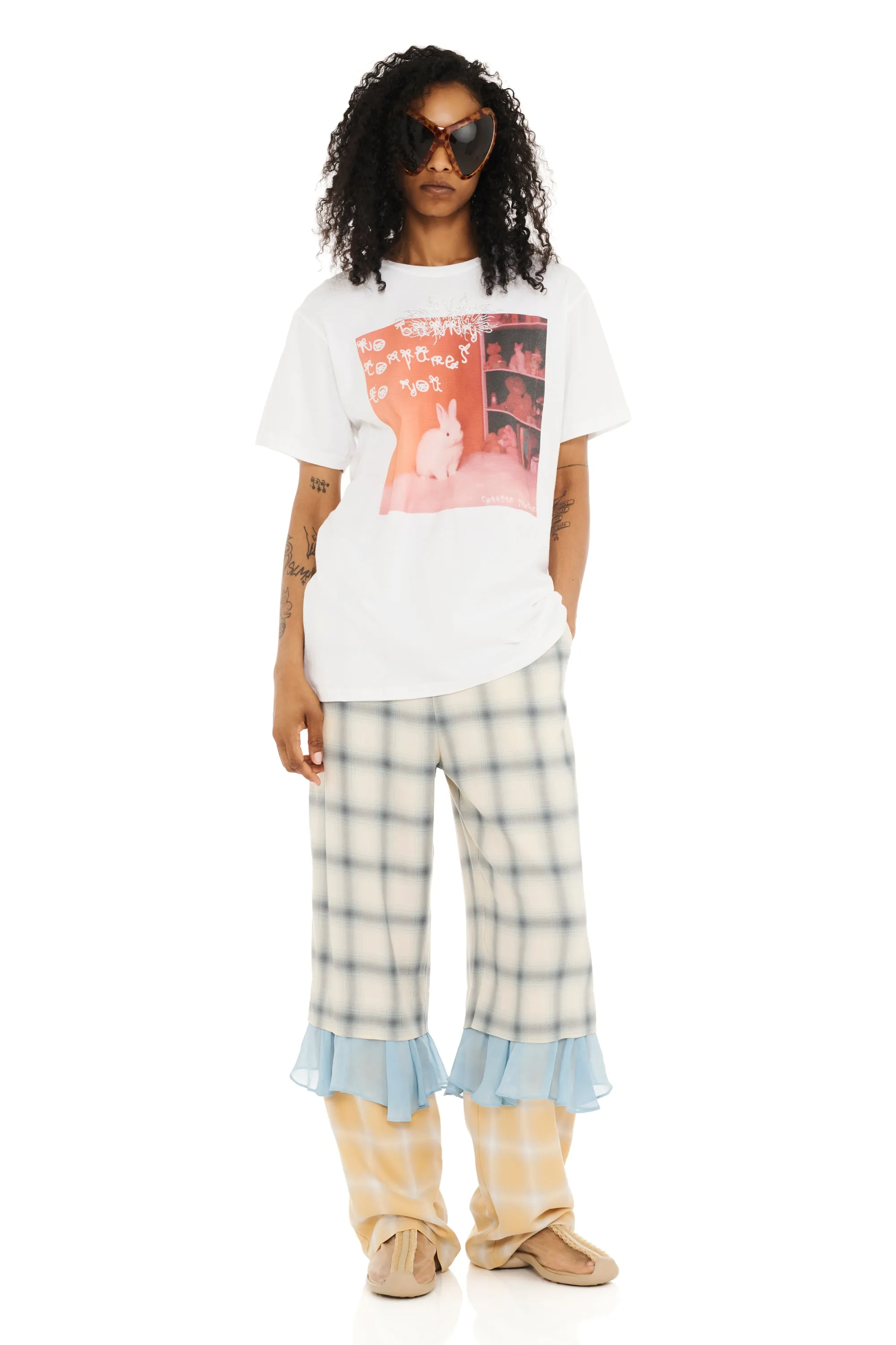 NO BUNNY COMPARES RHINESTONE GRAPHIC TEE sold by Collina Strada