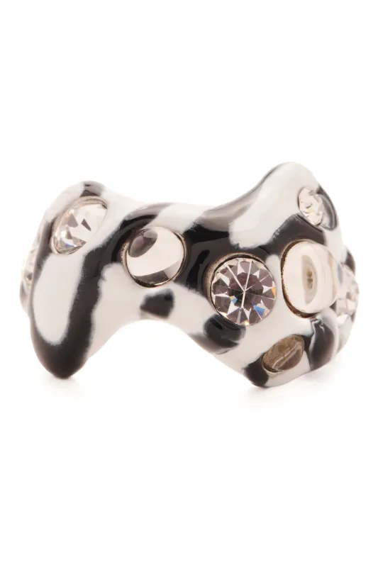 ZEBRA STRIPE BAT RING sold by Collina Strada