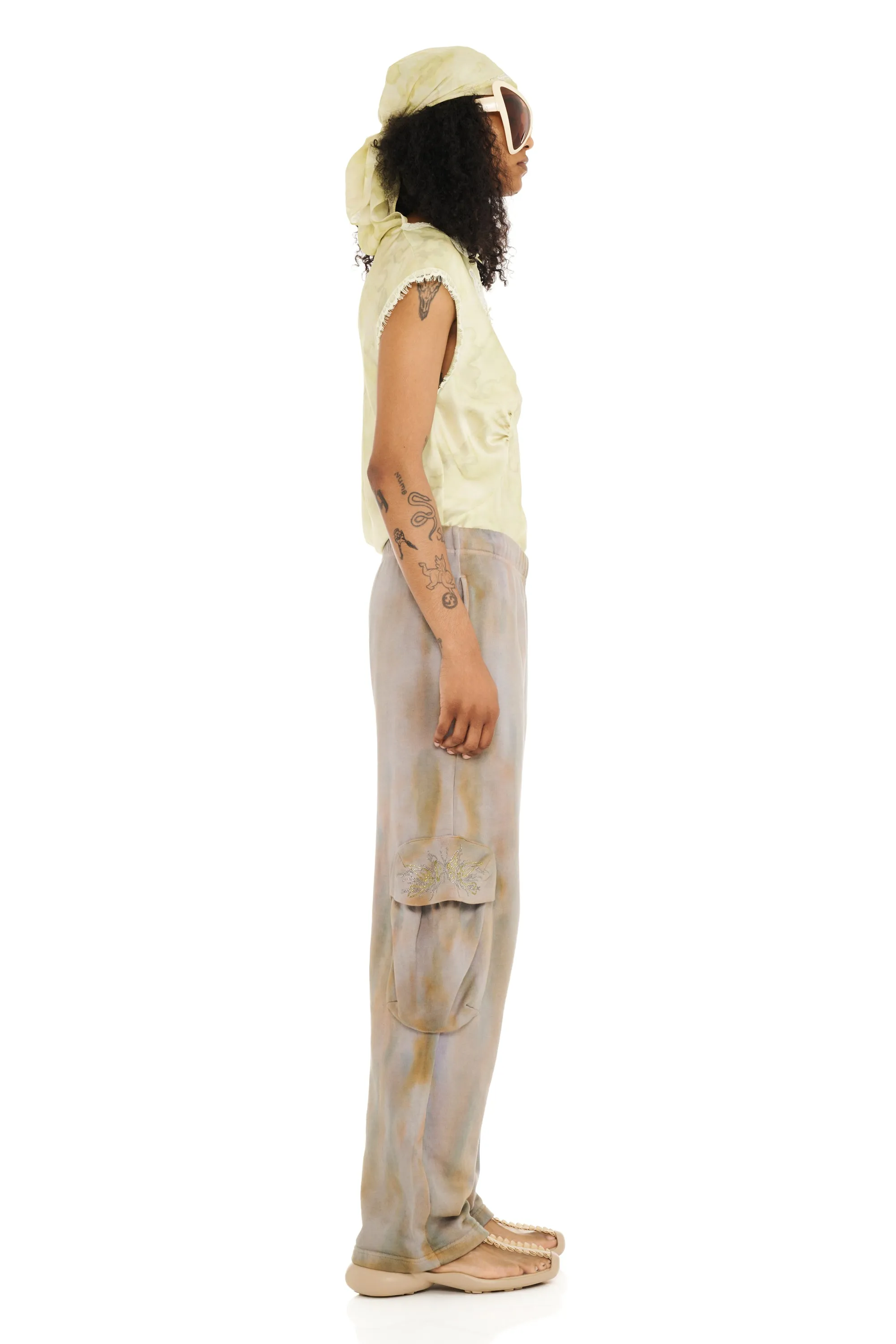 REISHI AURORA CARGO SWEATPANT sold by Collina Strada product image thumbnail 4