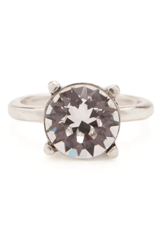 CRYSTAL CLEAR TOE RING made by Collina Strada
