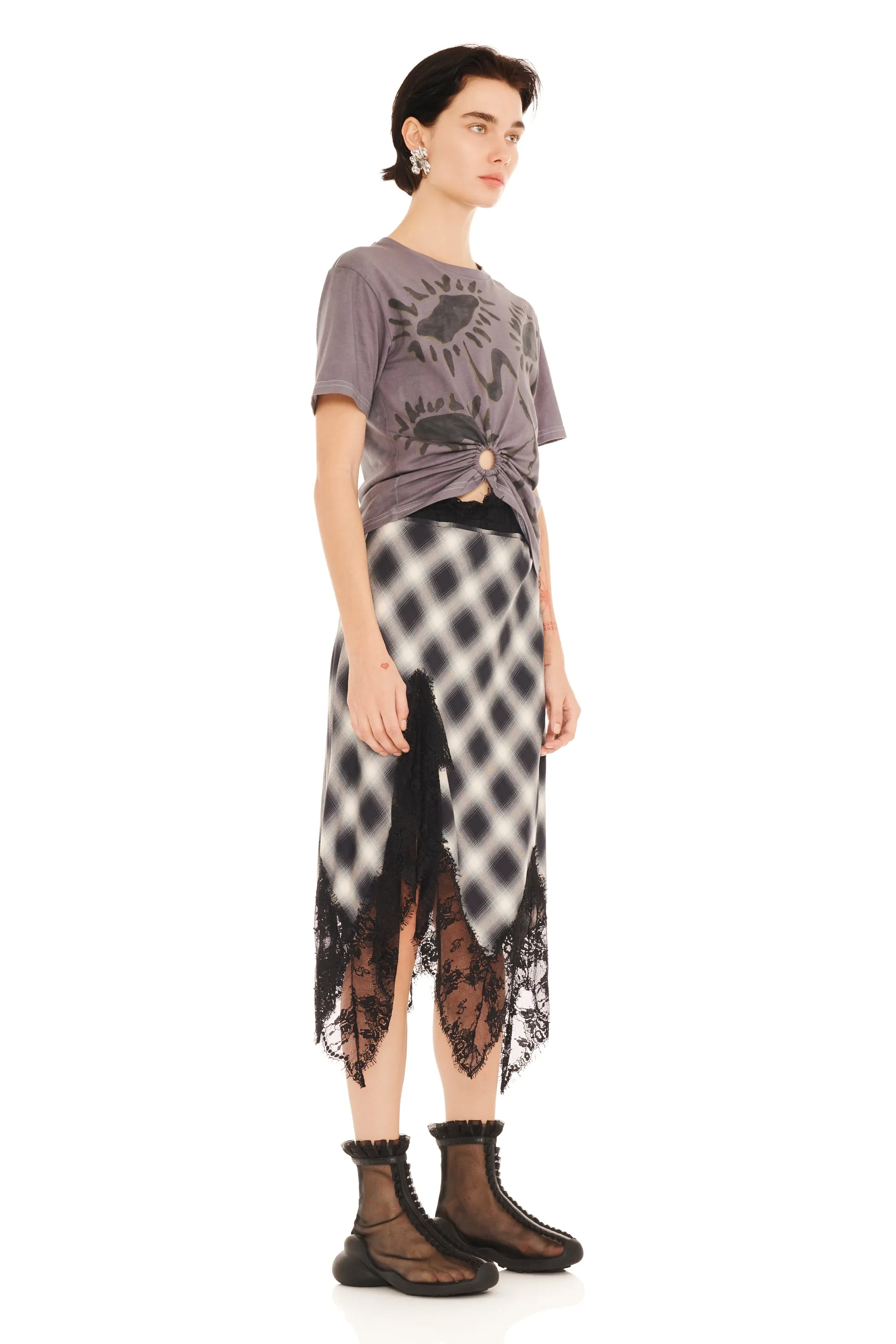 CHARCOAL DAISIES RING TEE sold by Collina Strada product image thumbnail 3