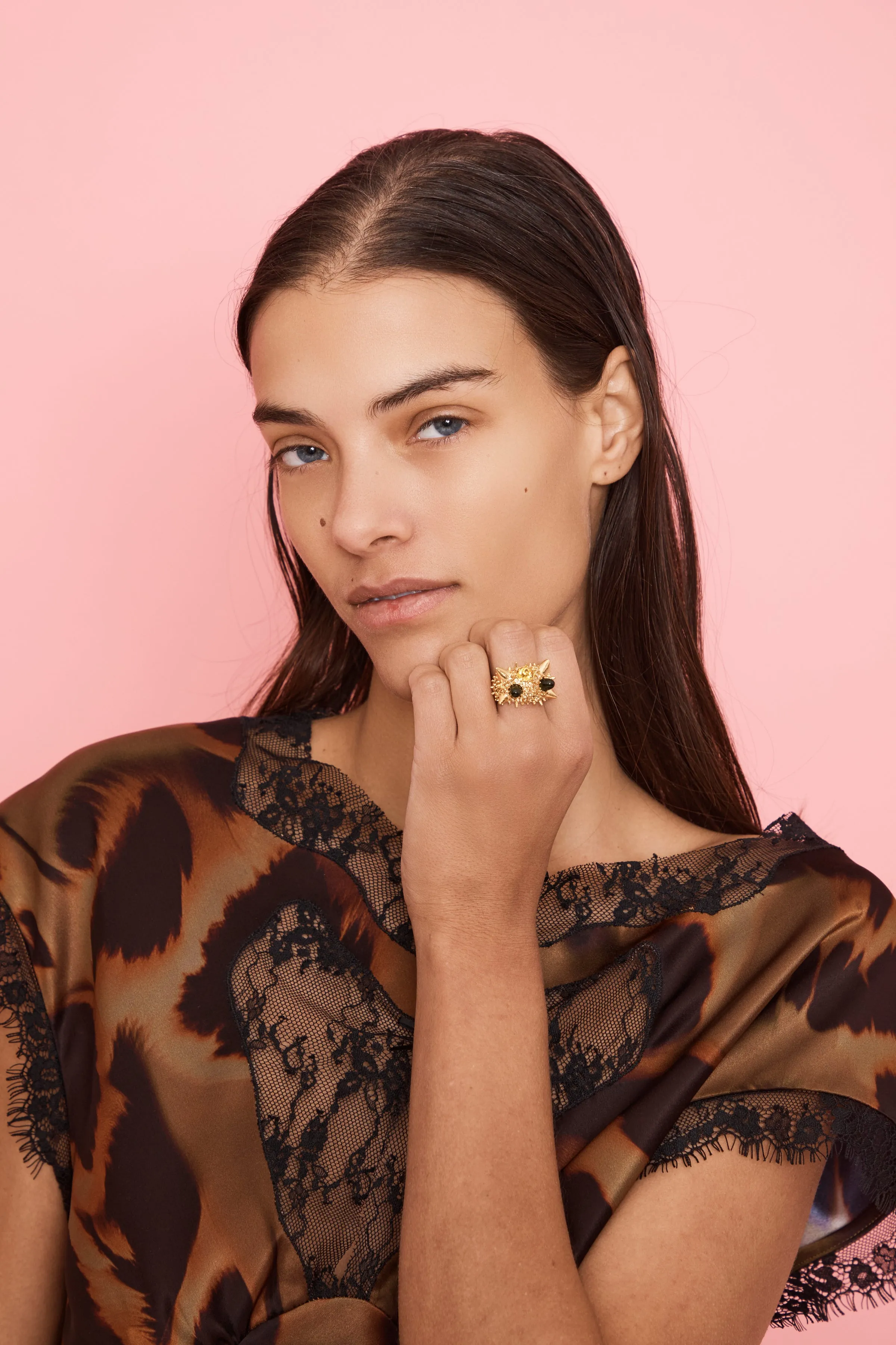 GOLD ALIEN SPIKE RING sold by Collina Strada product image thumbnail 3