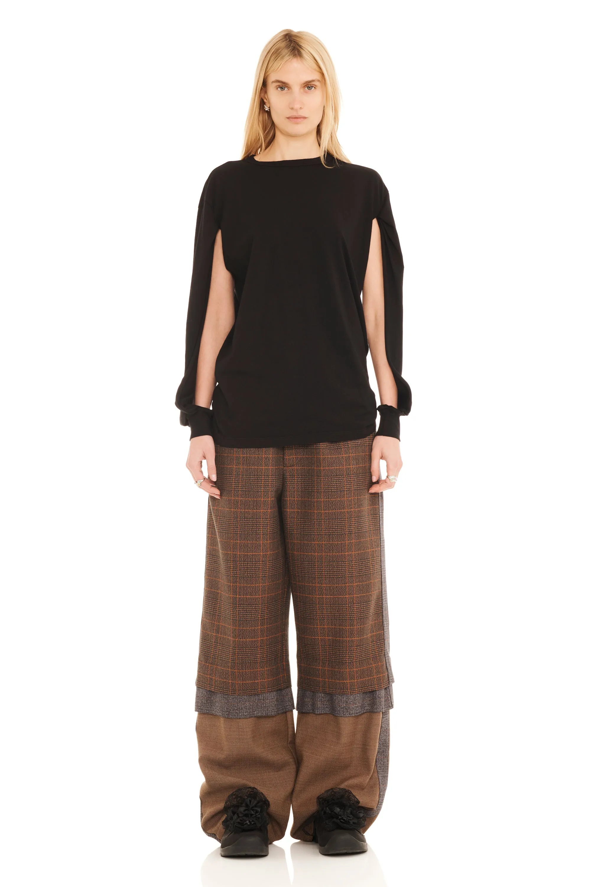 BLACK JOEL TEE sold by Collina Strada