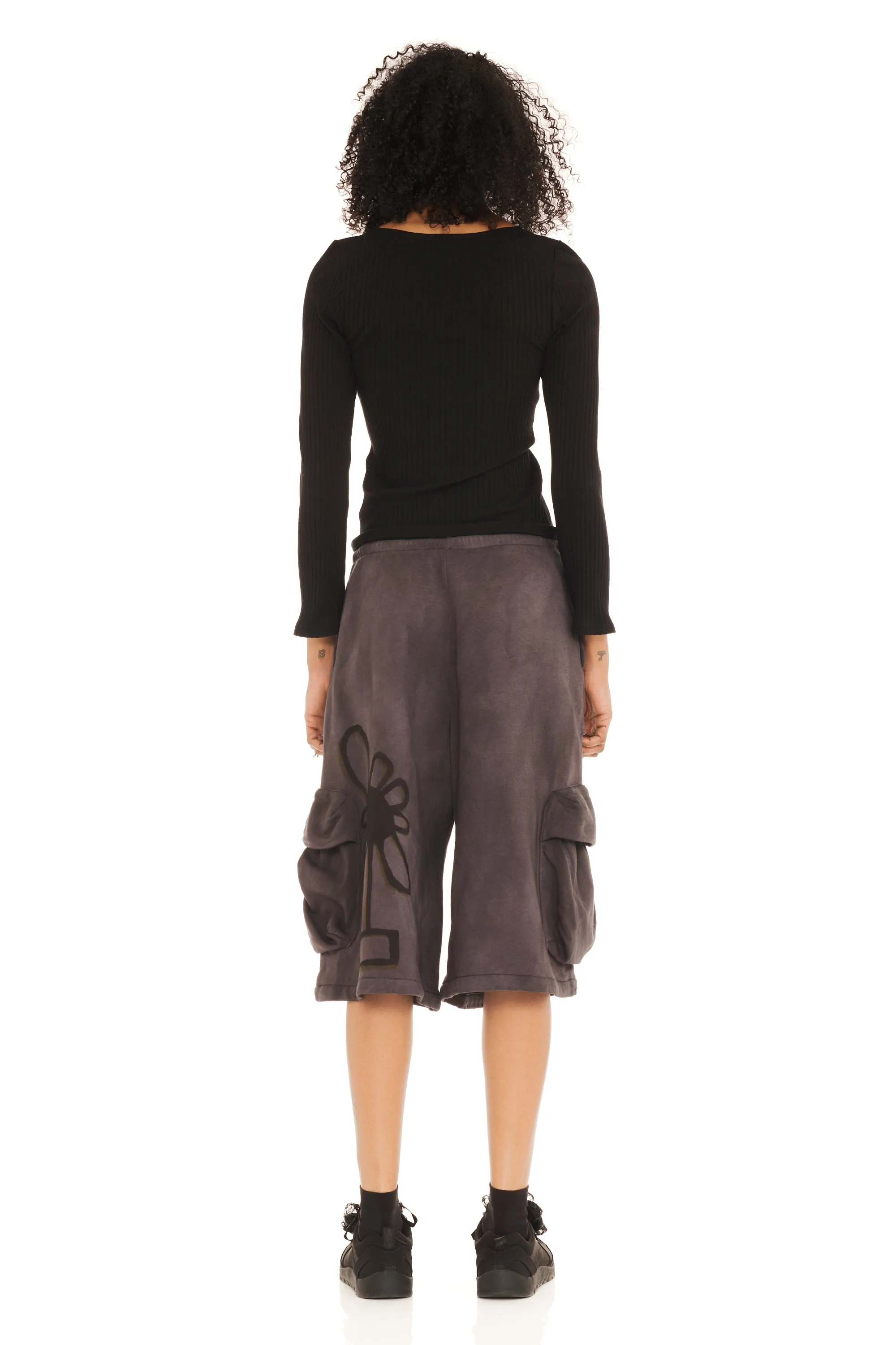 DARK CHARCOAL FLOWER POT CARGO SWEATSHORT sold by Collina Strada product image thumbnail 5