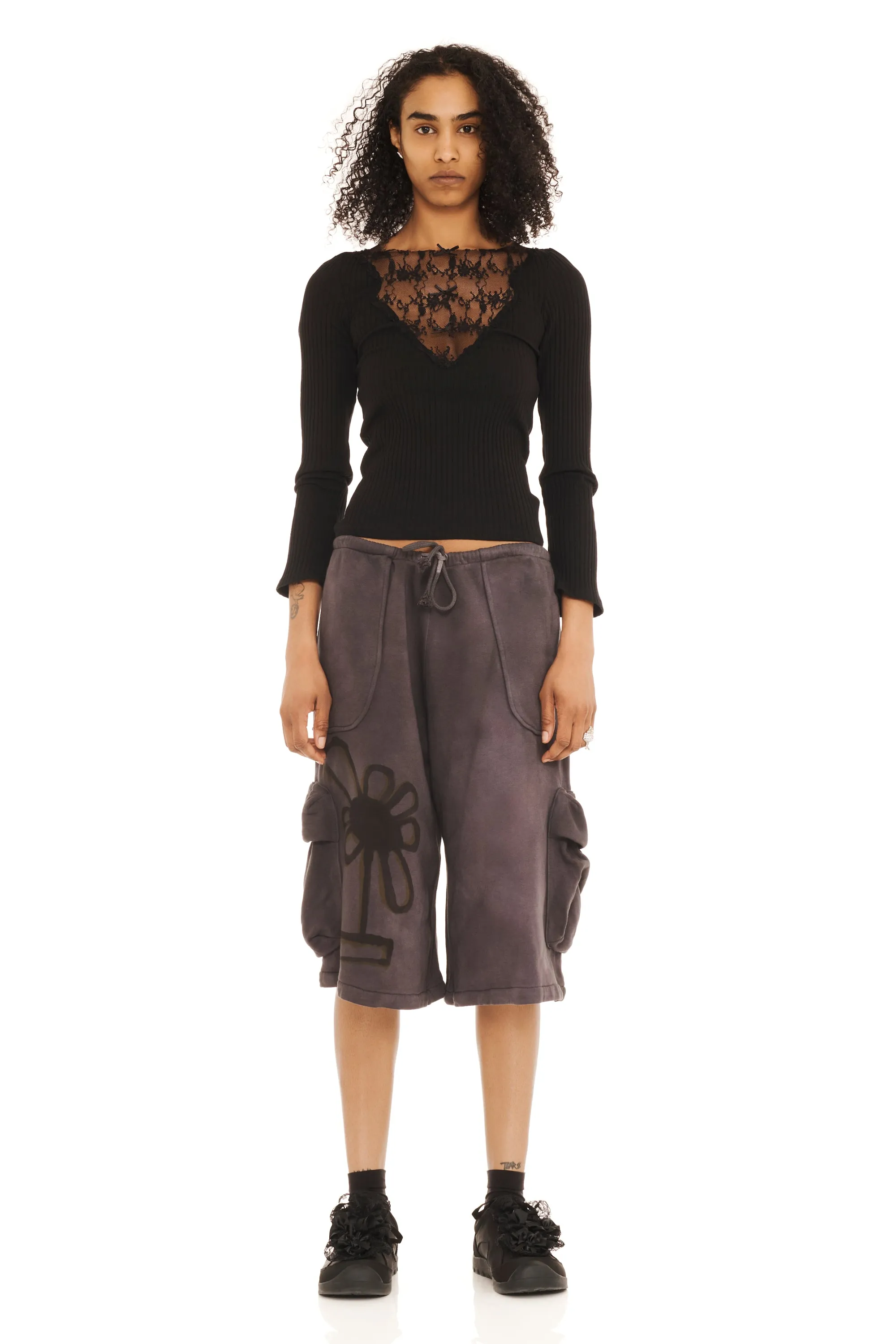 DARK CHARCOAL FLOWER POT CARGO SWEATSHORT sold by Collina Strada product image thumbnail 2