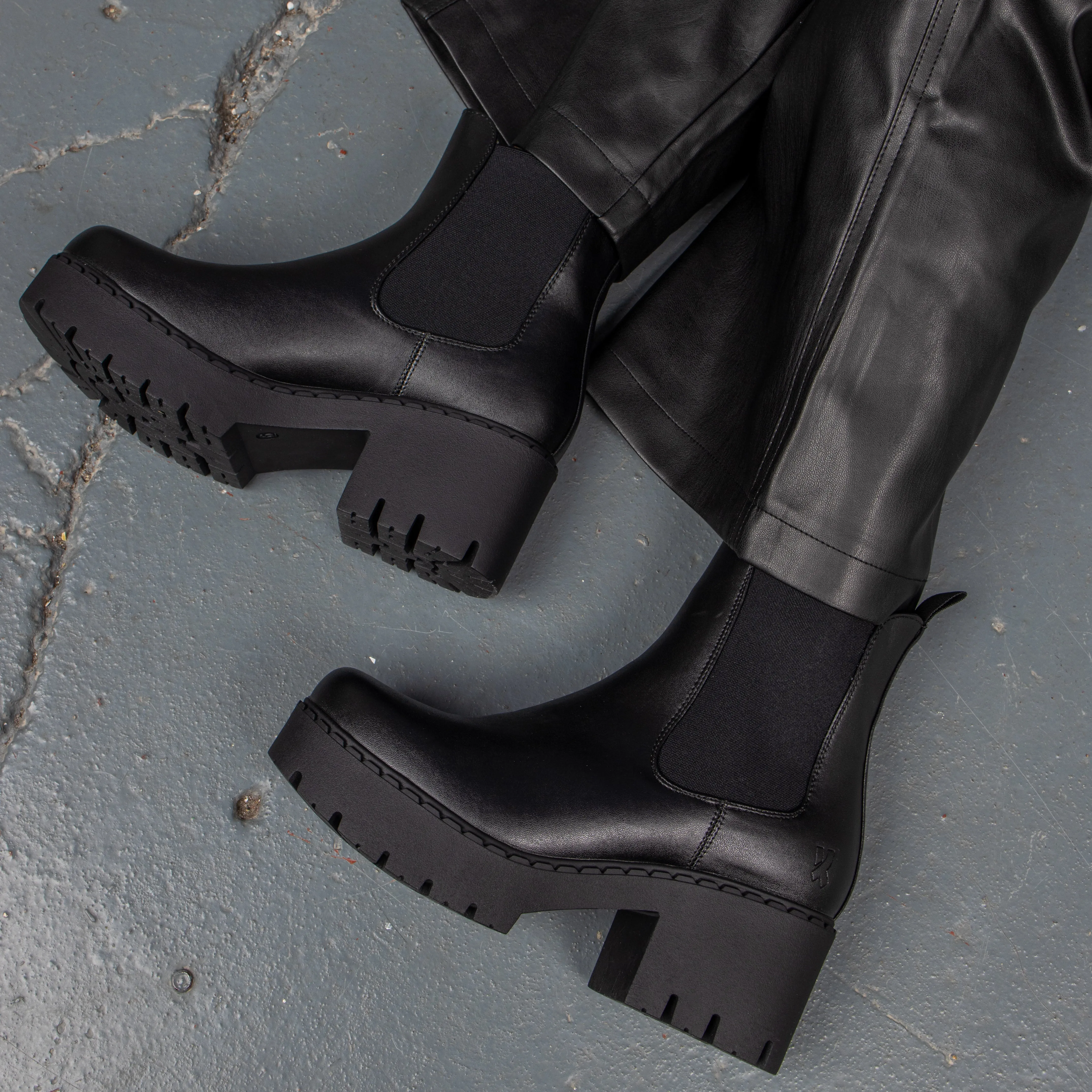 Orson Switch Chelsea Boots sold by Shoe Freaks product image thumbnail 5