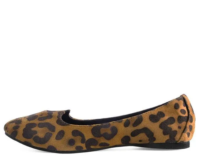 TUK-A9283L Leopard Sophistakitty Flat sold by Shoe Freaks product image thumbnail 2