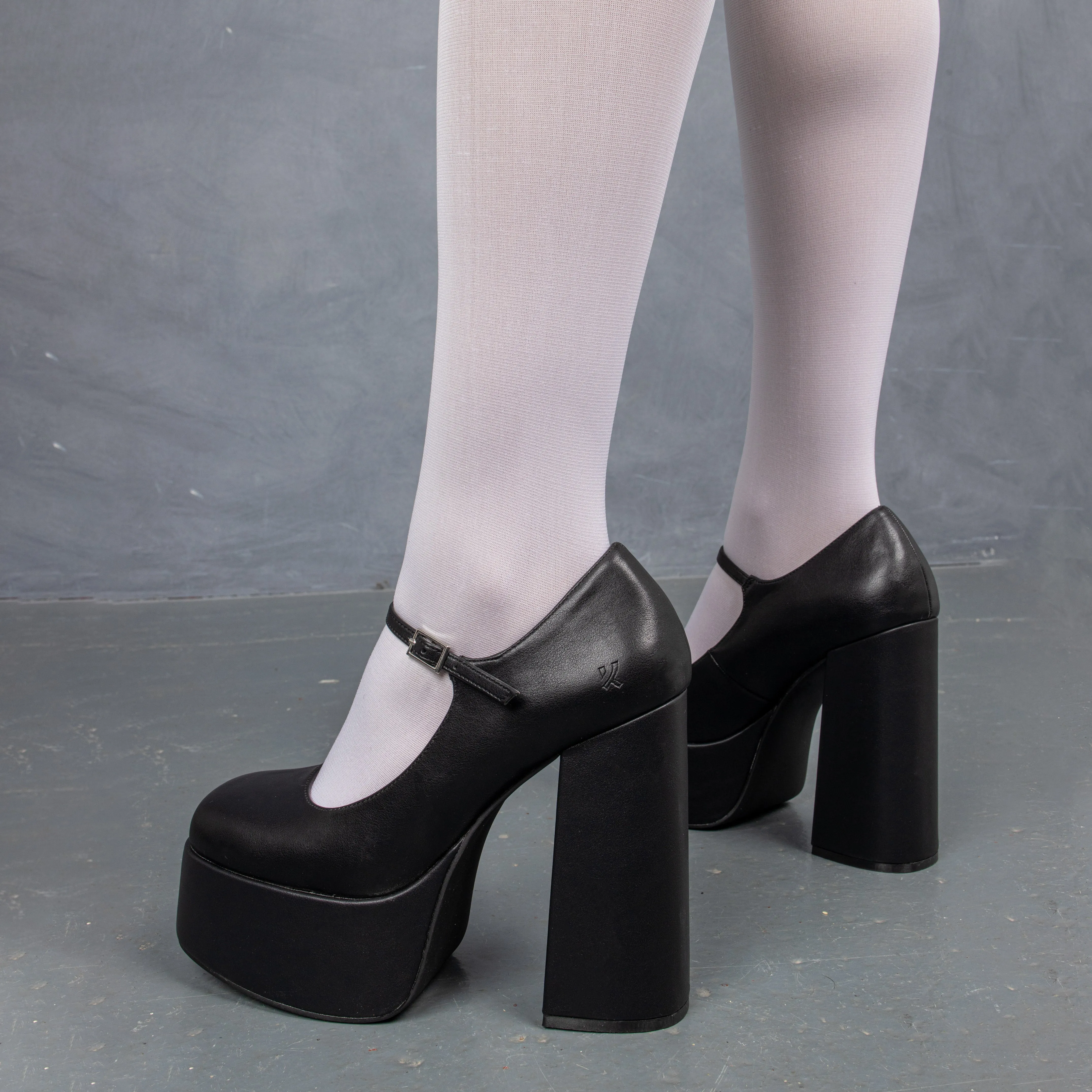 Darkbloom Black Platform Heels-Size 8-Clearance sold by Shoe Freaks product image thumbnail 5
