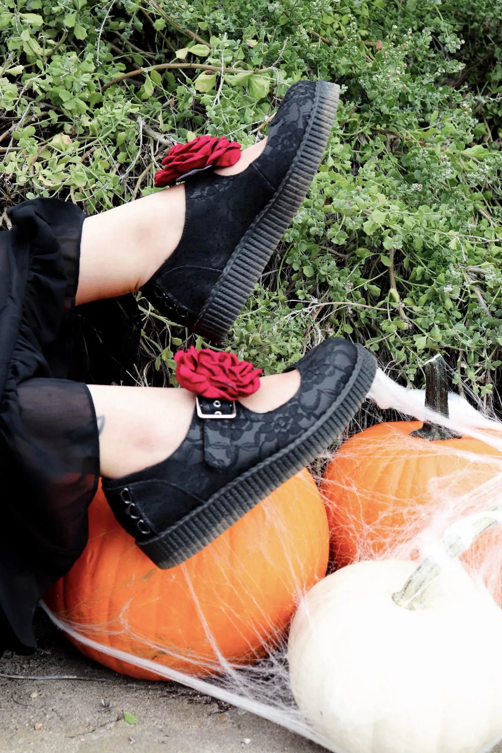 TUK-F3406L Black TUKskin Flower Lace Viva Low Mary Jane sold by Shoe Freaks product image thumbnail 5