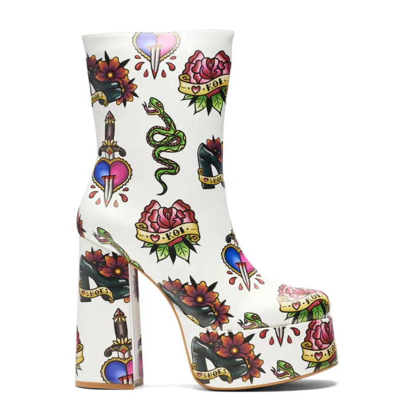Verdict of a Serpent & Dagger Heeled Boots - White sold by Shoe Freaks