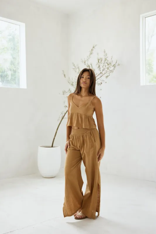 Viola Top sold by Blanco by Nature