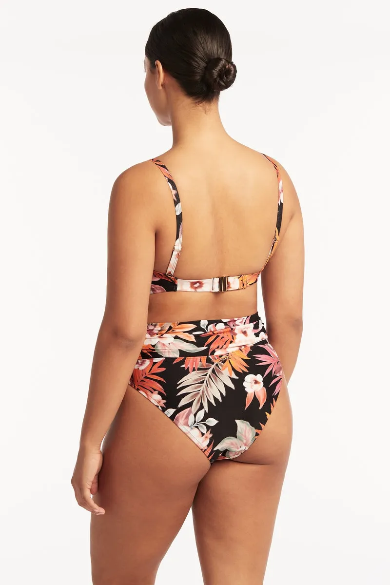 Escape Twist Front DD/E Bra sold by Sea Level Australia product image thumbnail 5