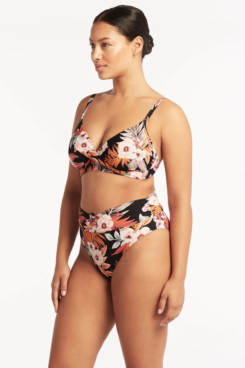 Escape Twist Front DD/E Bra sold by Sea Level Australia product image thumbnail 4