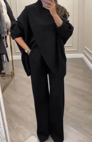 Varen™ Oversize Two-Piece Set sold by Modeberg Bern